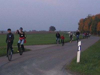 Noch ein kurzes Stück die Straße entlang