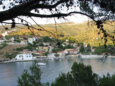 Assos Assos